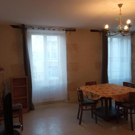 Appartement Centre Petite Ville Poitou Gençay エクステリア 写真