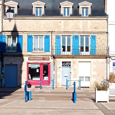 Appartement Centre Petite Ville Poitou Gençay エクステリア 写真