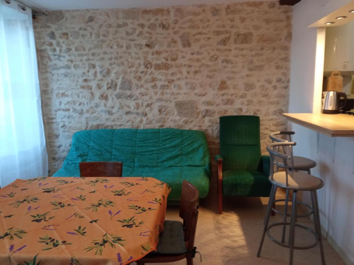 Appartement Centre Petite Ville Poitou Gençay エクステリア 写真